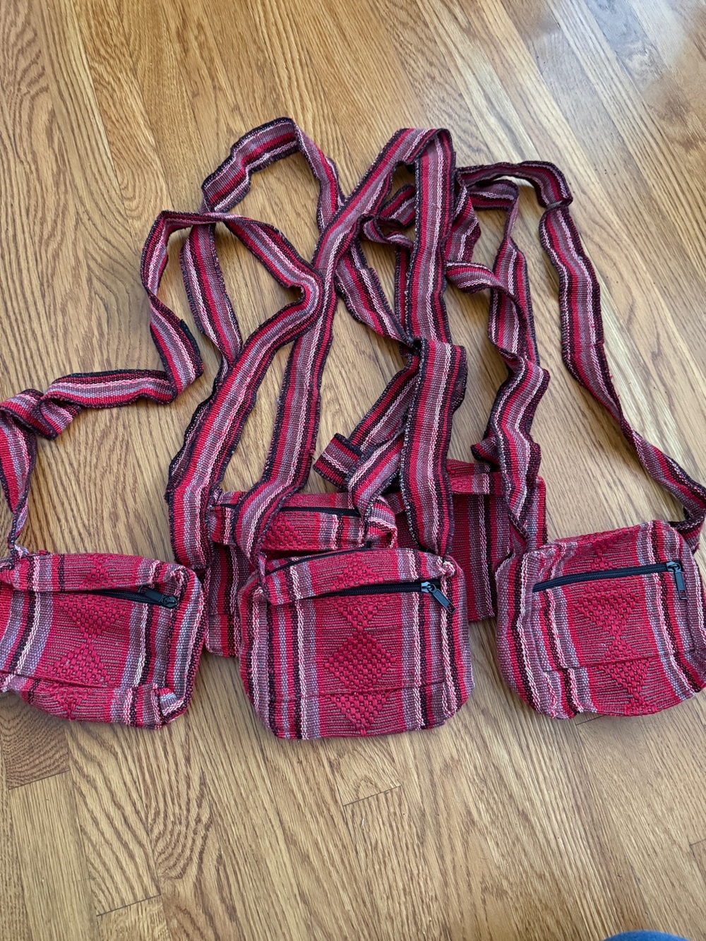 5 red Guatemalan knit mini bags